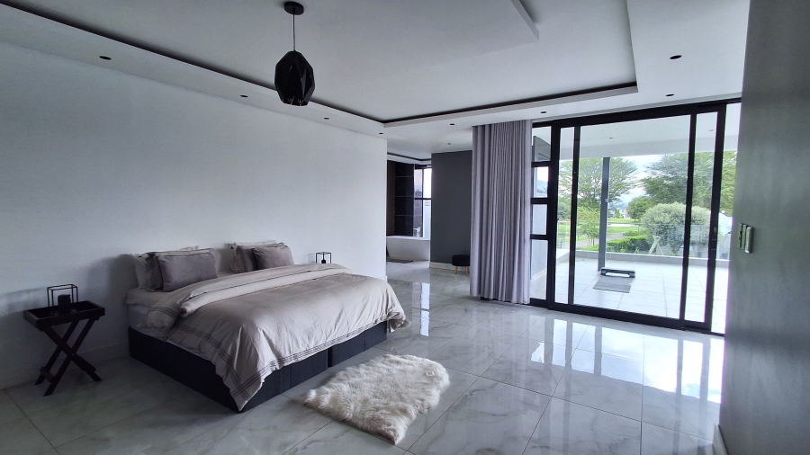 6 Bedroom Property for Sale in The Islands Estates North West